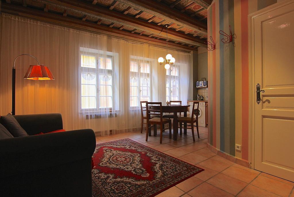 Vlasska House At The 3 Swallows Hotel Praga Quarto foto